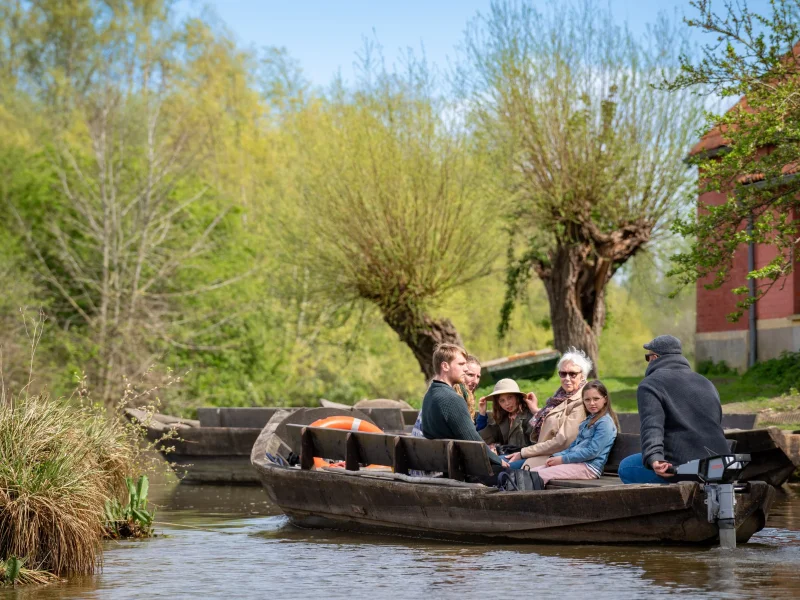 Visiter le Marais Audomarois en Bateau