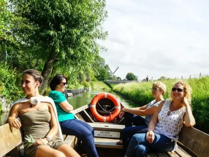 Visiter le Marais Audomarois en Bateau